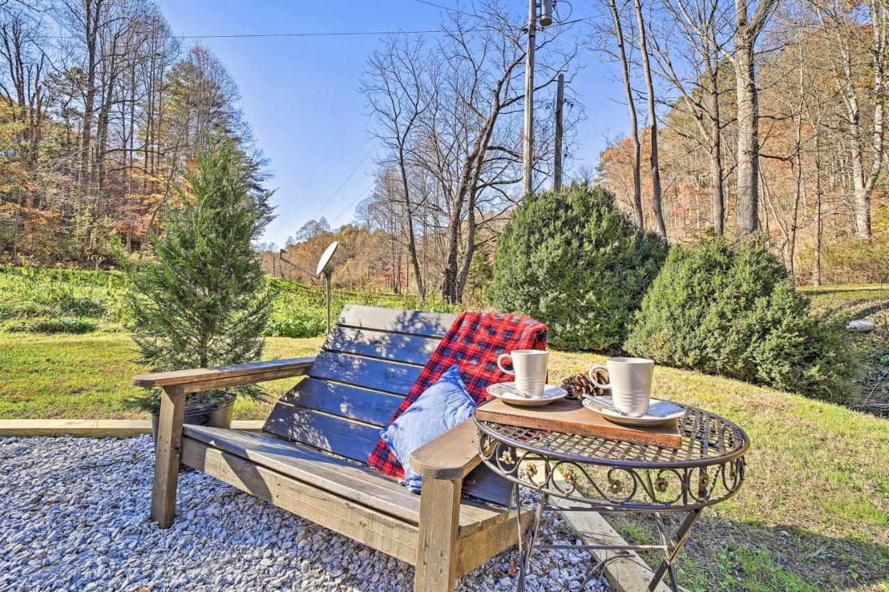 فيلا Creekside Bryson City Cabin With Private Hot Tub المظهر الخارجي الصورة